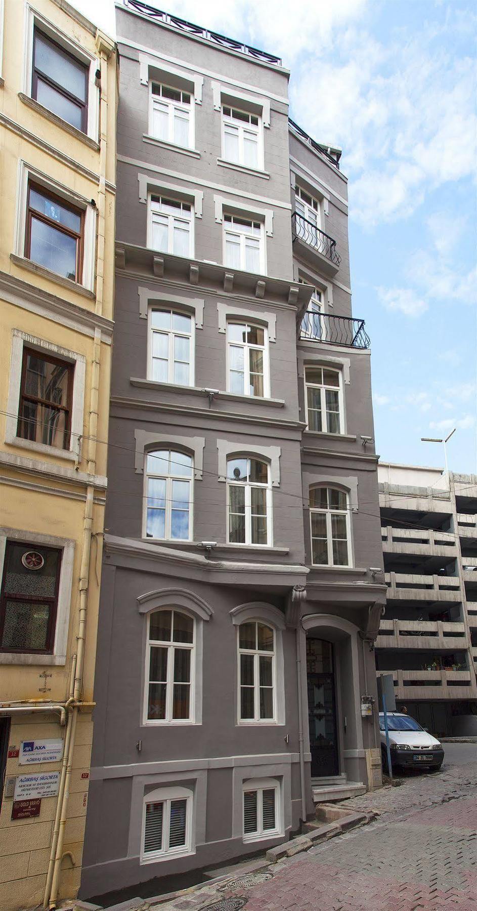מלון Louis Galata 4*
